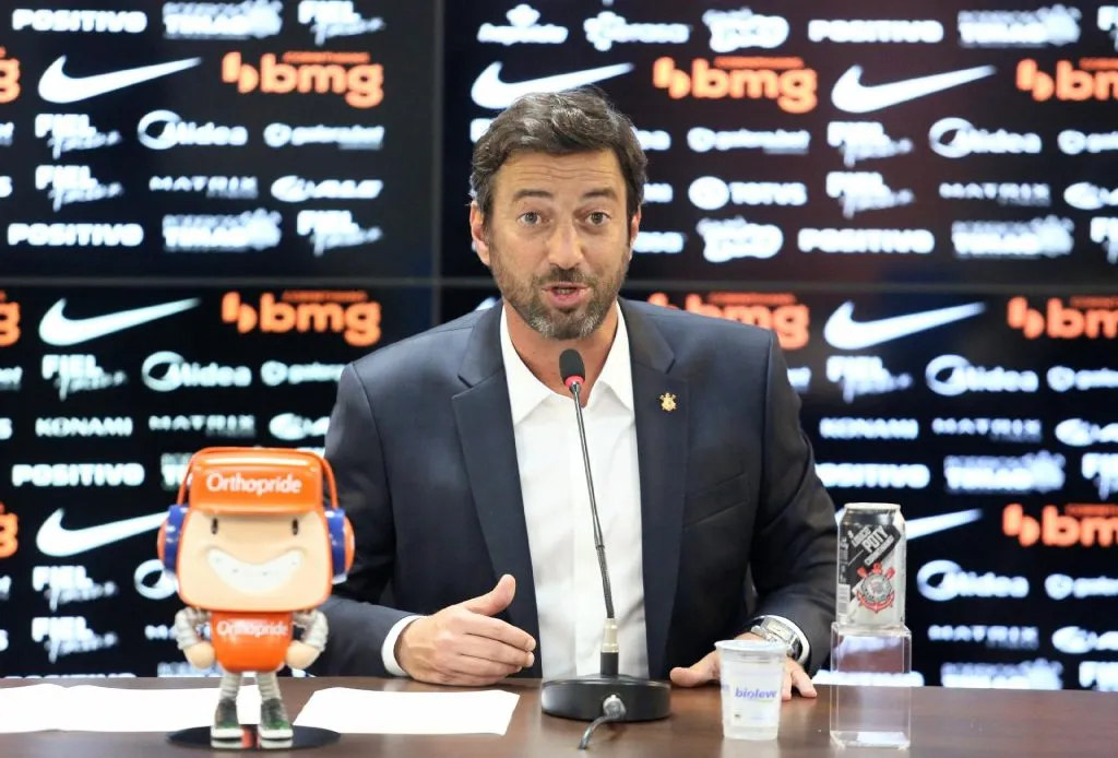 Lucas Veríssimo já tem um acerto salarial com Duílio para jogar no Corinthians. Foto: Agência Corinthiana