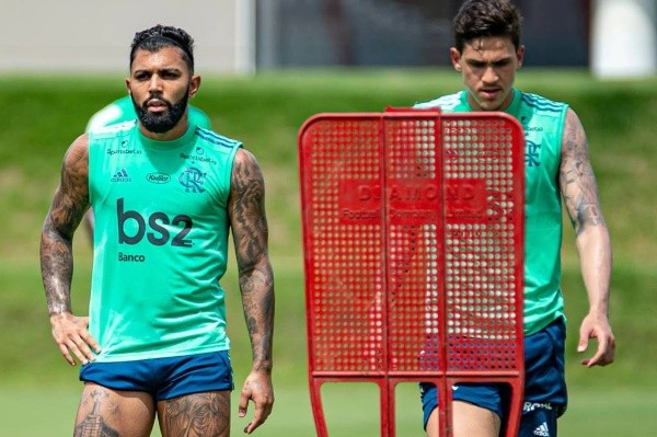 Foto: Alexandre Vidal/CRF – Gabigol e Pedro teriam lugares reservados no time ideal de Paulo Sousa, informa jornalista luso