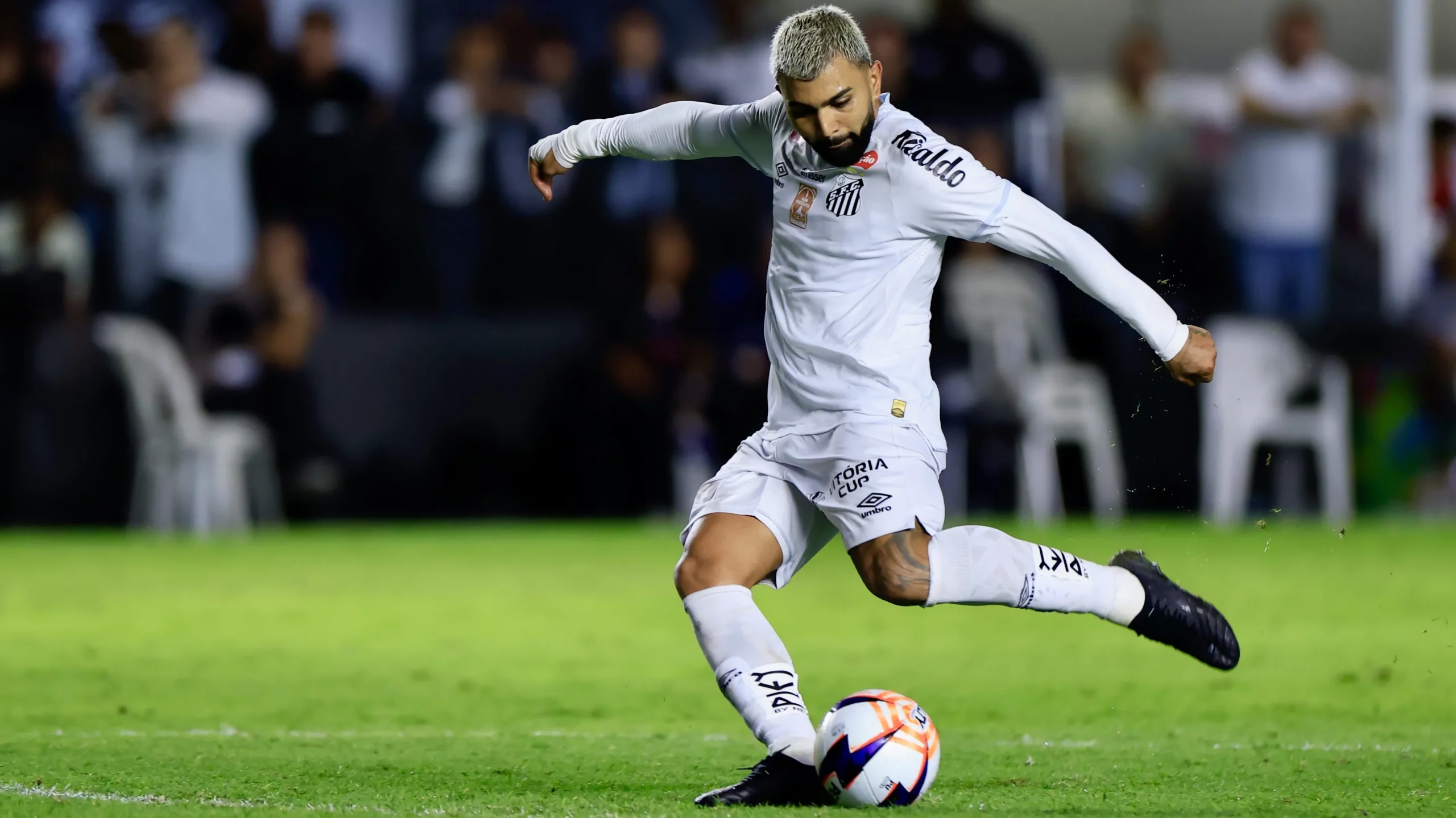 Gabriel Barbosa jogador do Santos durante partida contra o Corinthians no estadio Vila Belmiro pelo campeonato Paulista 2026. Foto: Marcello Zambrana/AGIF