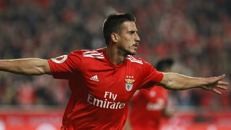 Foto: Divulgação/Benfica – Gabriel Pires não está nos planos do Benfica para a temporada 2022/23