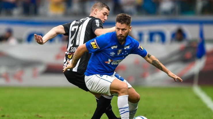 (Photo by Pedro Vilela/Getty Images) - Sóbis encerrou a carreira após passagem pelo Cruzeiro.