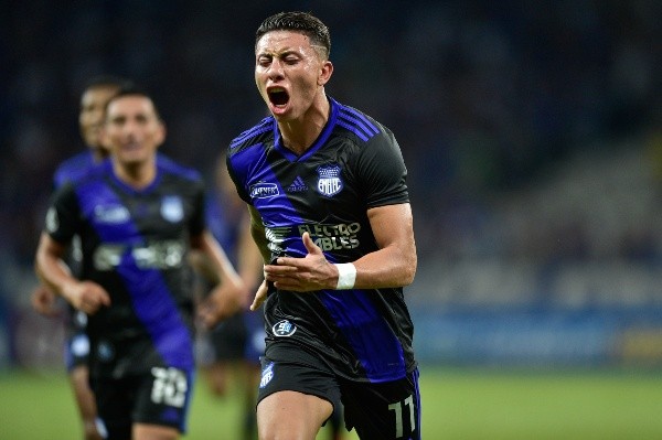 Foto:Juliana Flister/Getty Images – Rojas é um dos destaques do Emelec e tem contrato expirando em dezembro