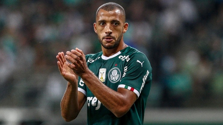 Com dois gols marcados, Vitor Hugo é o artilheiro do confronto no Allianz Parque (Foto: Getty Images)