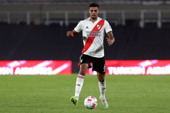 Daniel Jayo/Getty Images – Martínez pertence ao Defensa y Justicia, mas está emprestado ao River Plate