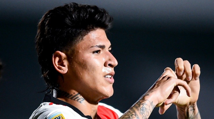  (Photo by Marcelo Endelli/Getty Images) - Carrascal agora é desejado por Corinthians e Flamengo.