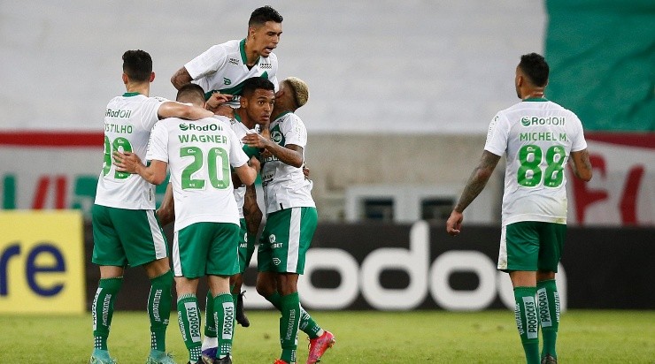 Jogadores do Juventude comemoram gol (Foto: Getty Images)