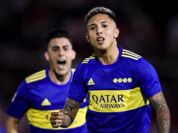 Foto:Marcelo Endelli/Getty Images – Agustín Almendra discutiu com técnico do Boca Jrs e foi oferecido ao Santos de Bustos
