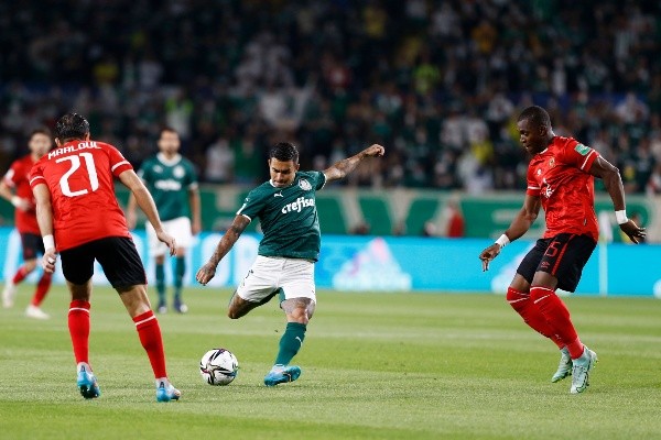 Foto: Mohammad Karamali/DeFodi Images via Getty Images | Gol de Dudu selou a vaga do Palmeiras na final do Mundial