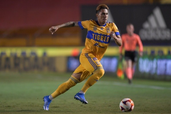Foto: Azael Rodriguez / Getty Images | Torcida do Palmeiras invadiu as redes sociais de Salcedo para convidar o jogador para atuar no Palestra