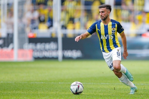 Foto:BSR Agency/Getty Images – Diego Rossi pertence ao Los Angeles FC, mas está emprestado ao Fenerbahçe