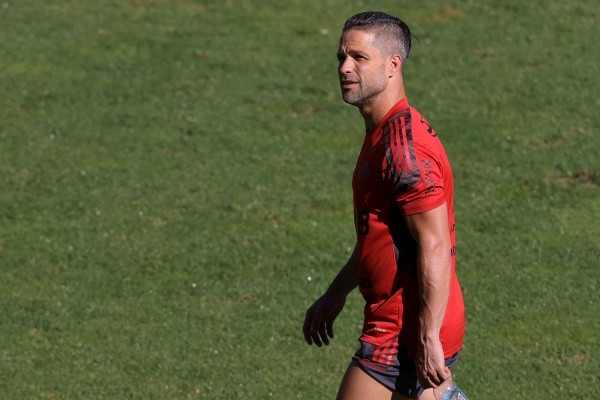 Foto:Buda Mendes/Getty Images – Diego Ribas foi testado entre os titulares do Mengão de Paulo Sousa