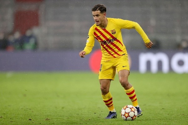 Alexander Hassenstein/Getty Images – Coutinho vem sendo reserva na temporada tanto com Koeman quanto com Xavi