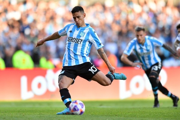 Foto: (Marcelo Endelli/Getty Images) - Matías Rojas, do Racing, foi indicado pela torcida do Corinthians