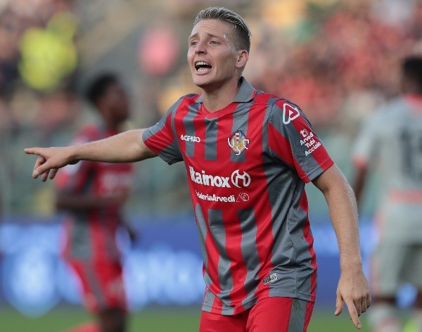 Foto: Emilio Andreoli/Getty Images – Ascacíbar defende o Cremonese, da Itália, por empréstimo do Hertha Berlim