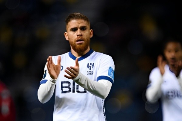 Cuellar com a camisa do Al-Hilal - Foto: Getty Images