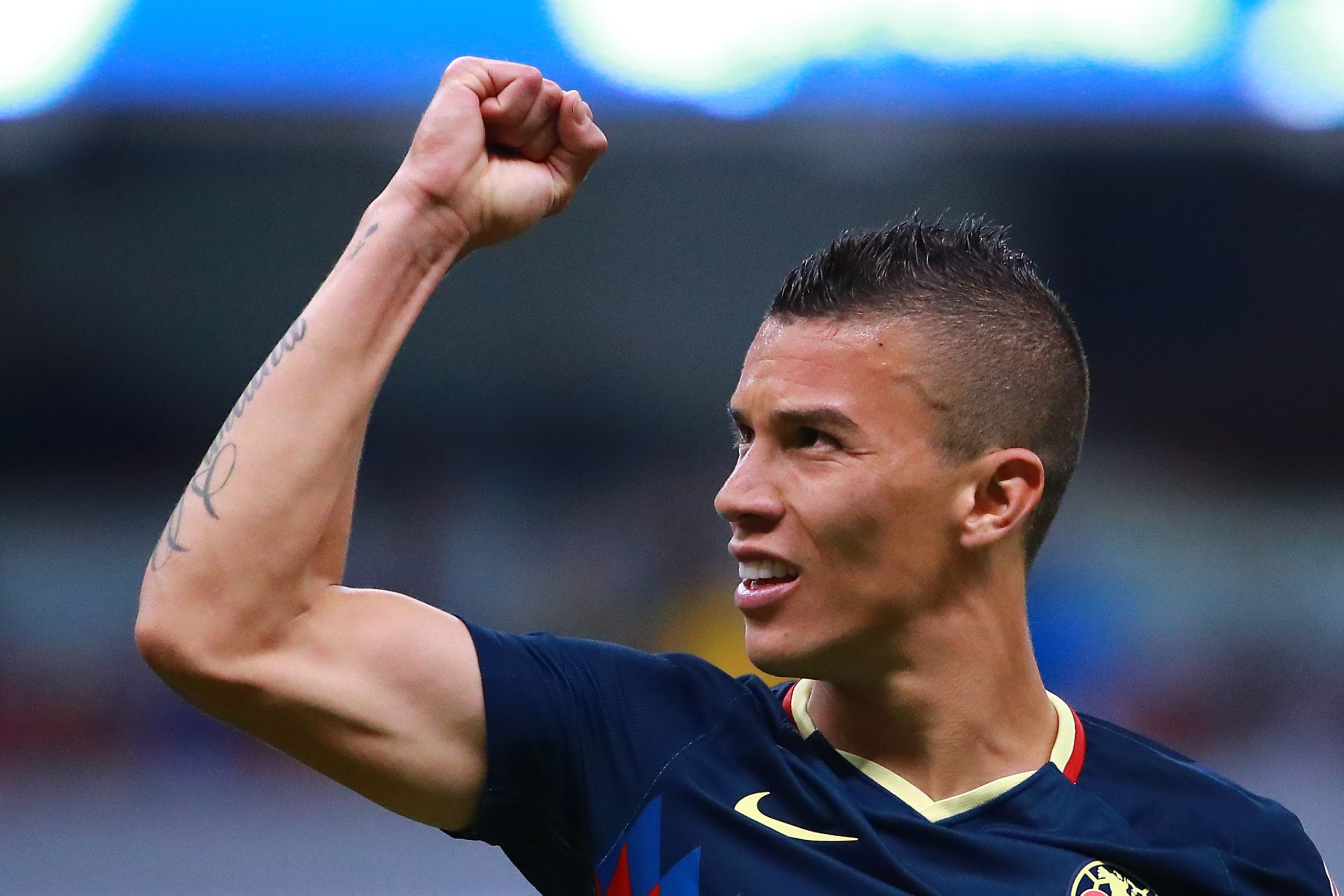 Foto: Hector Vivas/Getty Images- Matheus Uribe é alvo do Flamengo no mercado para reforçar o meio de campo