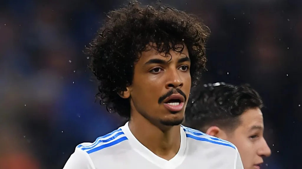 Luiz Gustavo está perto de ser reforço