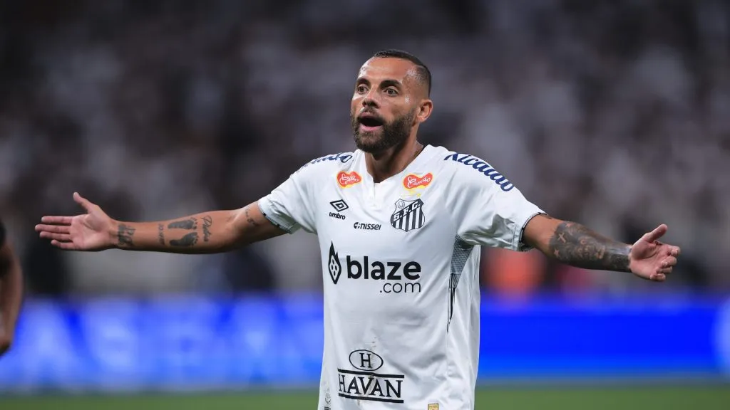 Guilherme jogador do Santos durante partida contra o Corinthians, Ettore Chiereguini/AGIF