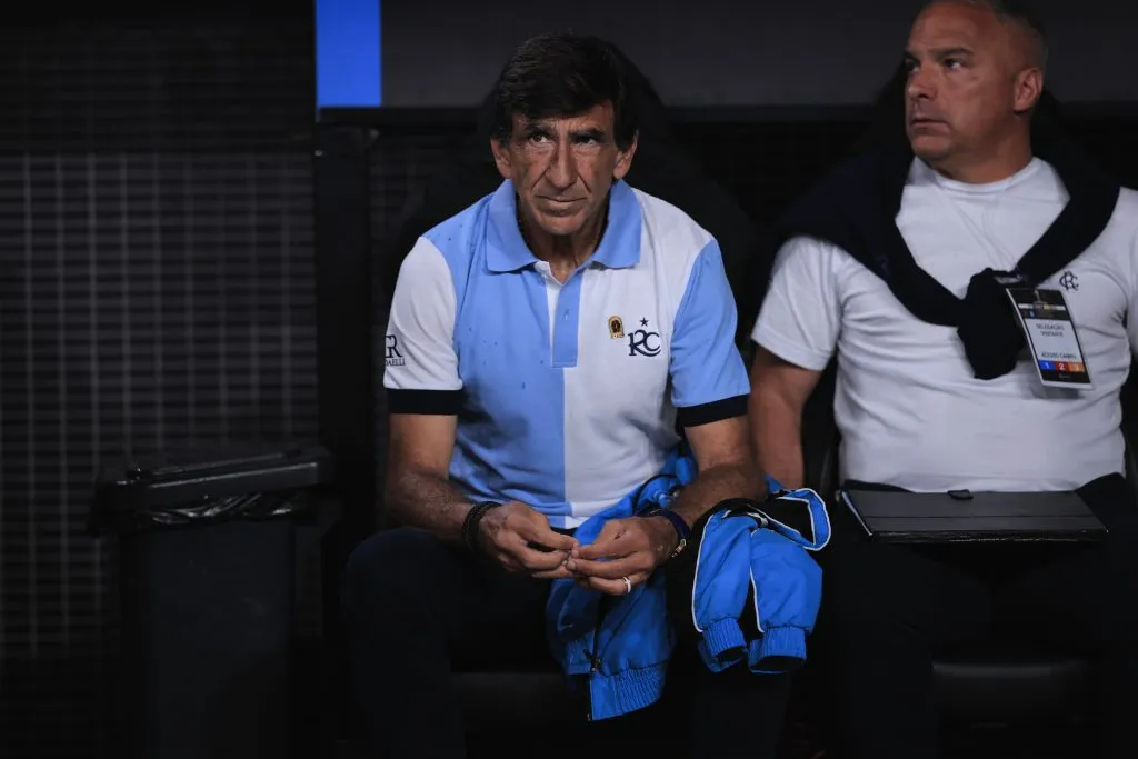 Gustavo Costas quer agitar seus torcedores - Foto: Ettore Chiereguini / AGIF