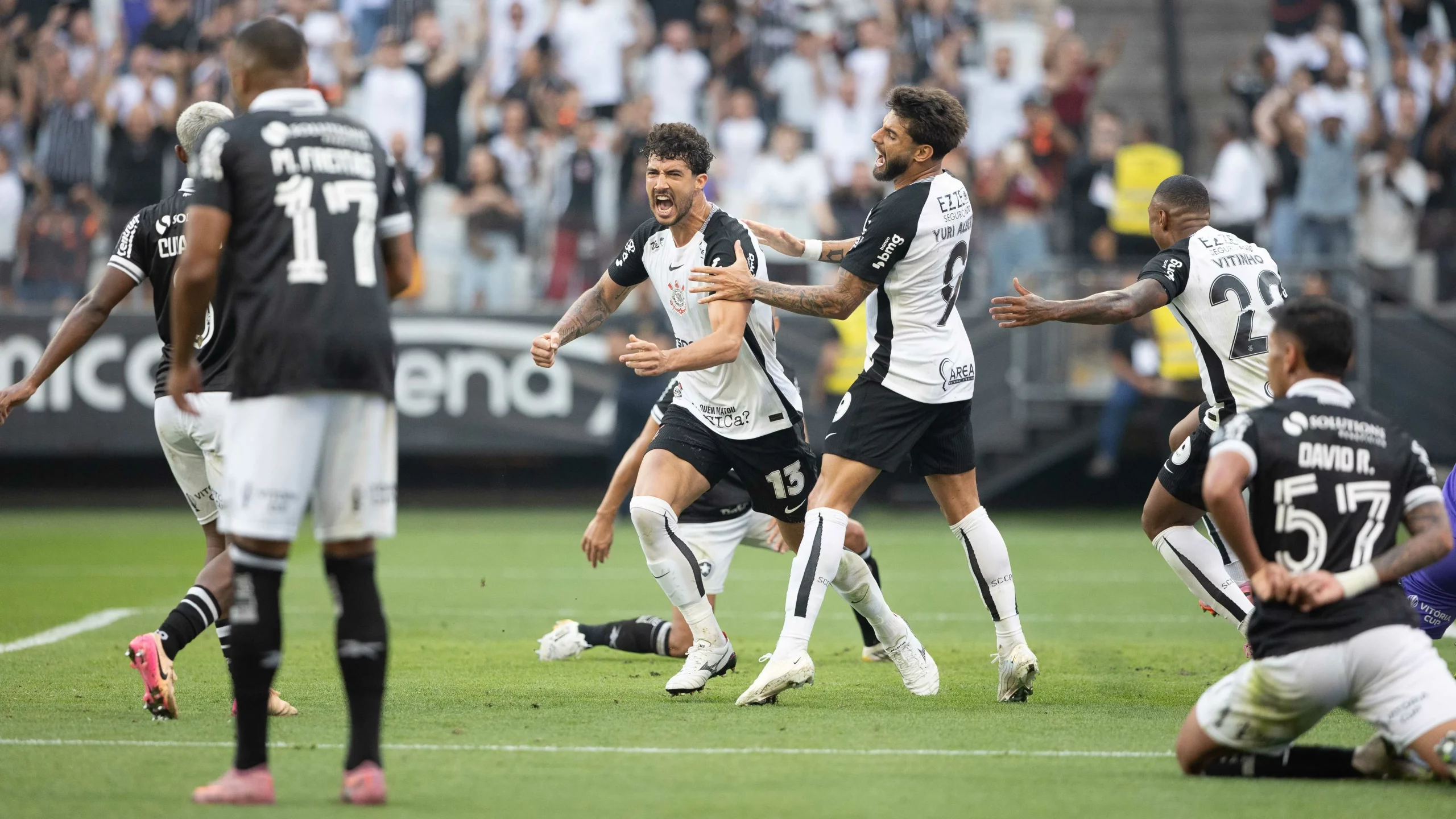 Gustavo Henrique  jogador do Corinthians comemora seu gol durante partida contra o Botafogo no estadio Arena Corinthians pelo campeonato Brasileiro A 2025. Foto: Joisel Amaral/AGIF