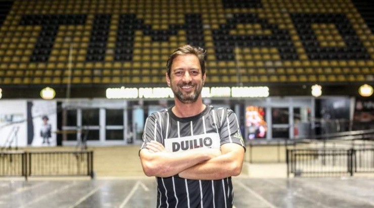 Gaviões da Fiel pede para que Sylvinho demita Roberto de Andrade. Foto: Agência Corintthians