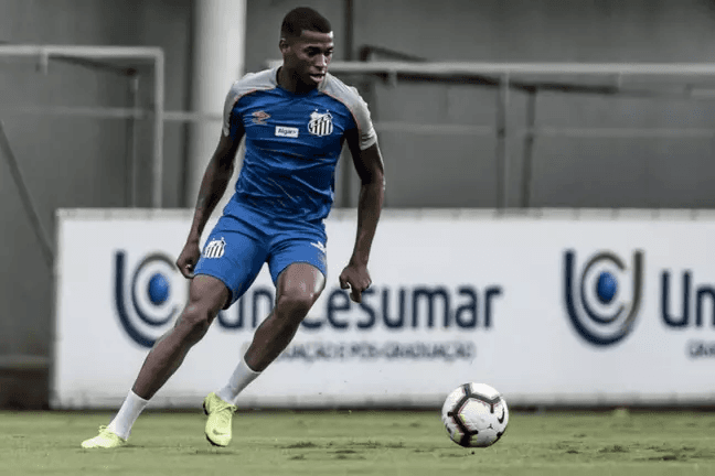 Jean Lucas atuou no Santos - Foto: Ivan Storti/Santos FC
