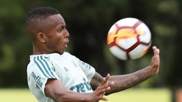 Foto: César Greco/ Palmeiras – Fernando está no radar do Palmeiras e do Internacional