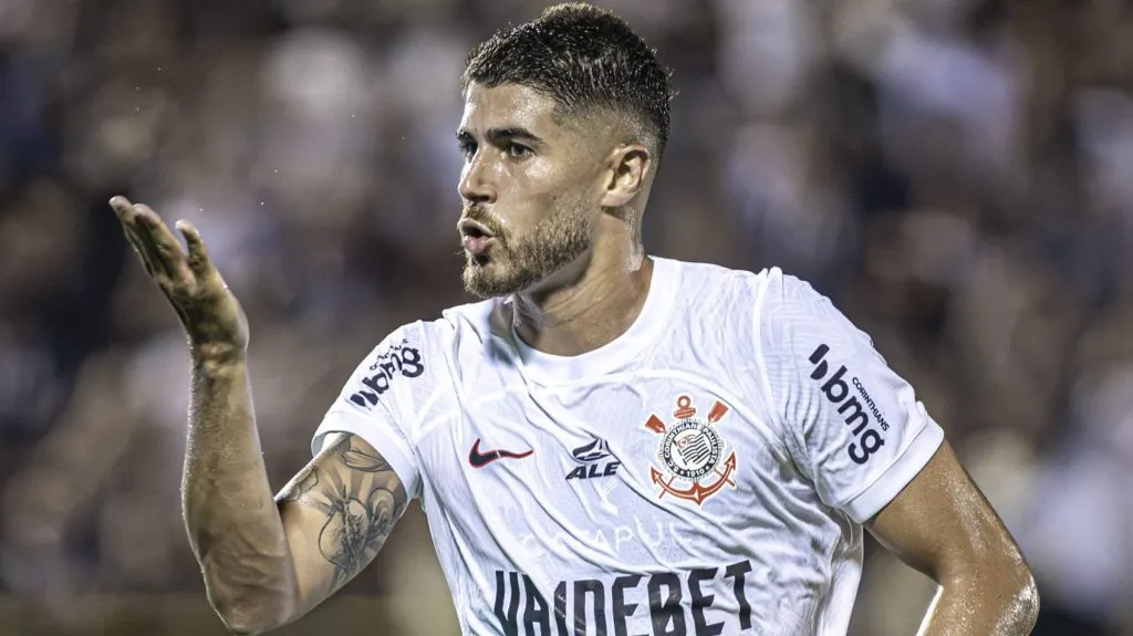 Pedro Raul não deve jogar no Santos - Foto: IMAGO/Sports Press Photo.