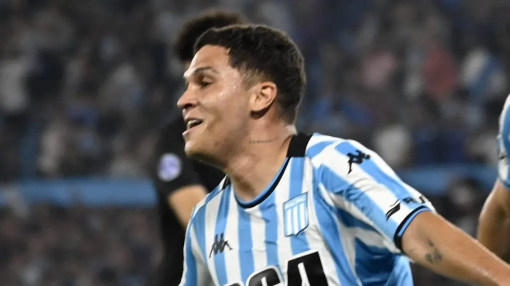 Juan Quintero foi oferecido recentemente ao Flamengo, que não se empolgou com meia do Racing – Foto: IMAGO