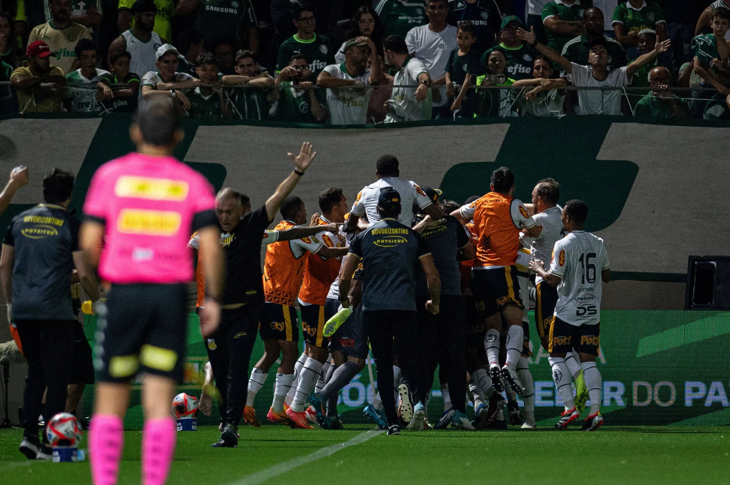 Goleada por 4 a 0 sobre o Novorizontino foi a pior derrota sofrida por Abel no Palmeiras em mais de cinco anos – Foto: MAGO / TheNews2