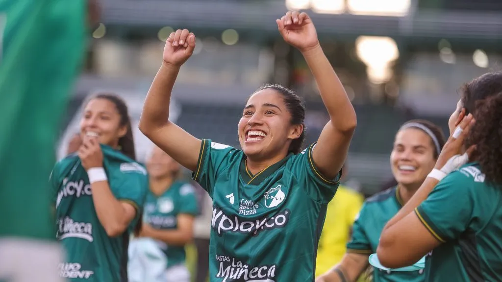 Jogadora do Deportivo Cali em campo pela Libertadores Feminina