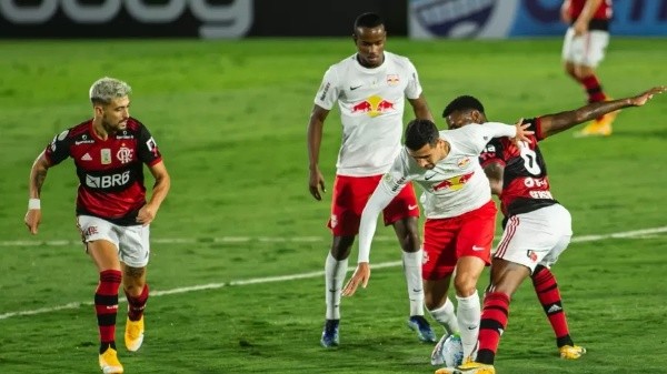Diogo Reis/Diogo Reis/AGIF/ RB Bragantino x Flamengo. 