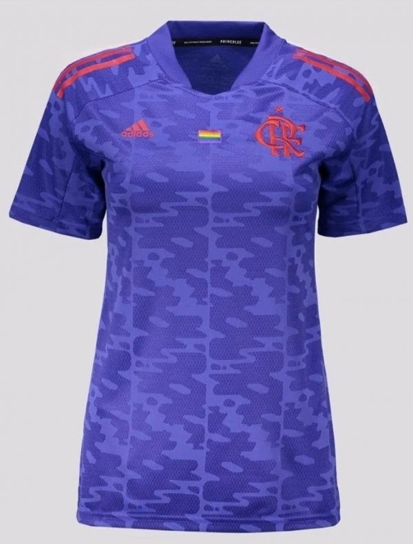 Camisa do Fla em apoio ao movimento LGBTQIA+. (Foto: Reprodução)