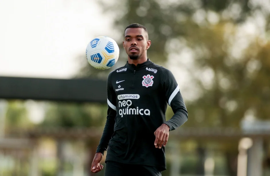 Foto: Rodrigo Coca/Agência Corinthians – Lucas Pires defendia o Corinthians até o primeiro semestre de 2021