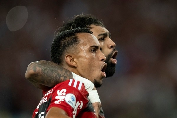 Matheus Gonçalves no Flamengo - Foto: Jorge Rodrigues/AGIF