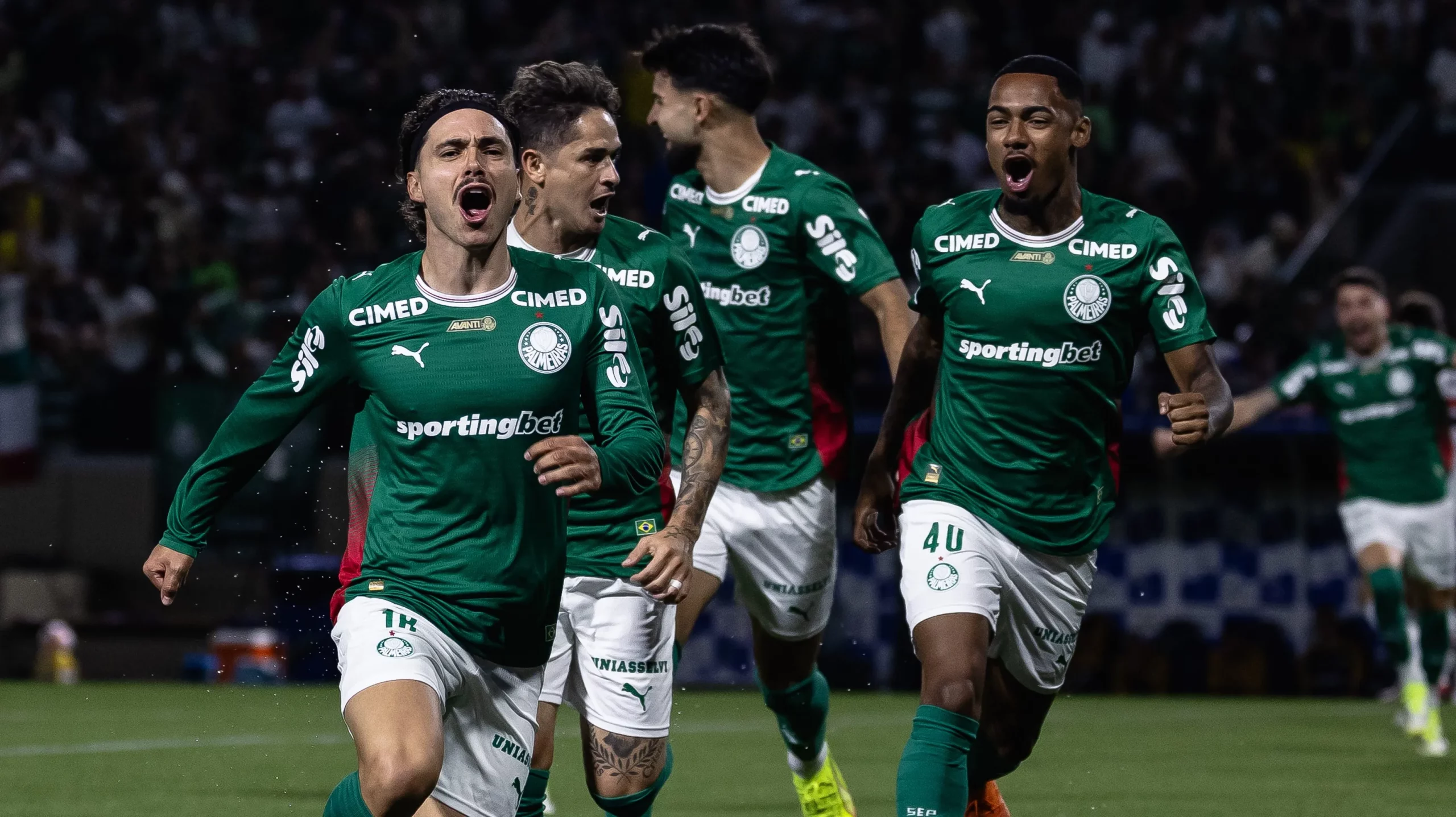 Maurício é outro que desfalcará Palmeiras por machucar o pé na final do Paulistão – Foto: Ettore Chiereguini/AGIF