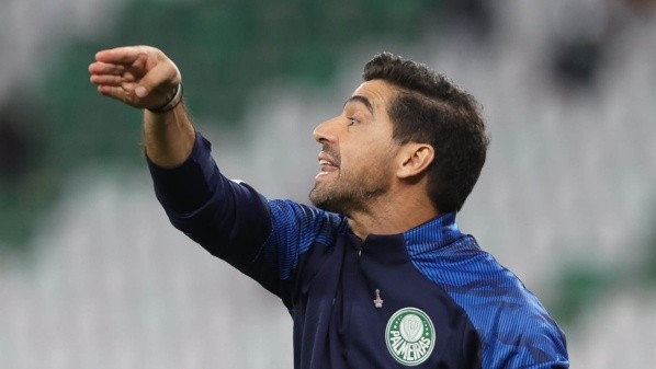 Foto: Cesar Greco – Abel Ferreira foi tema de coletiva de Mano Menezes no Inter nesta 6ª