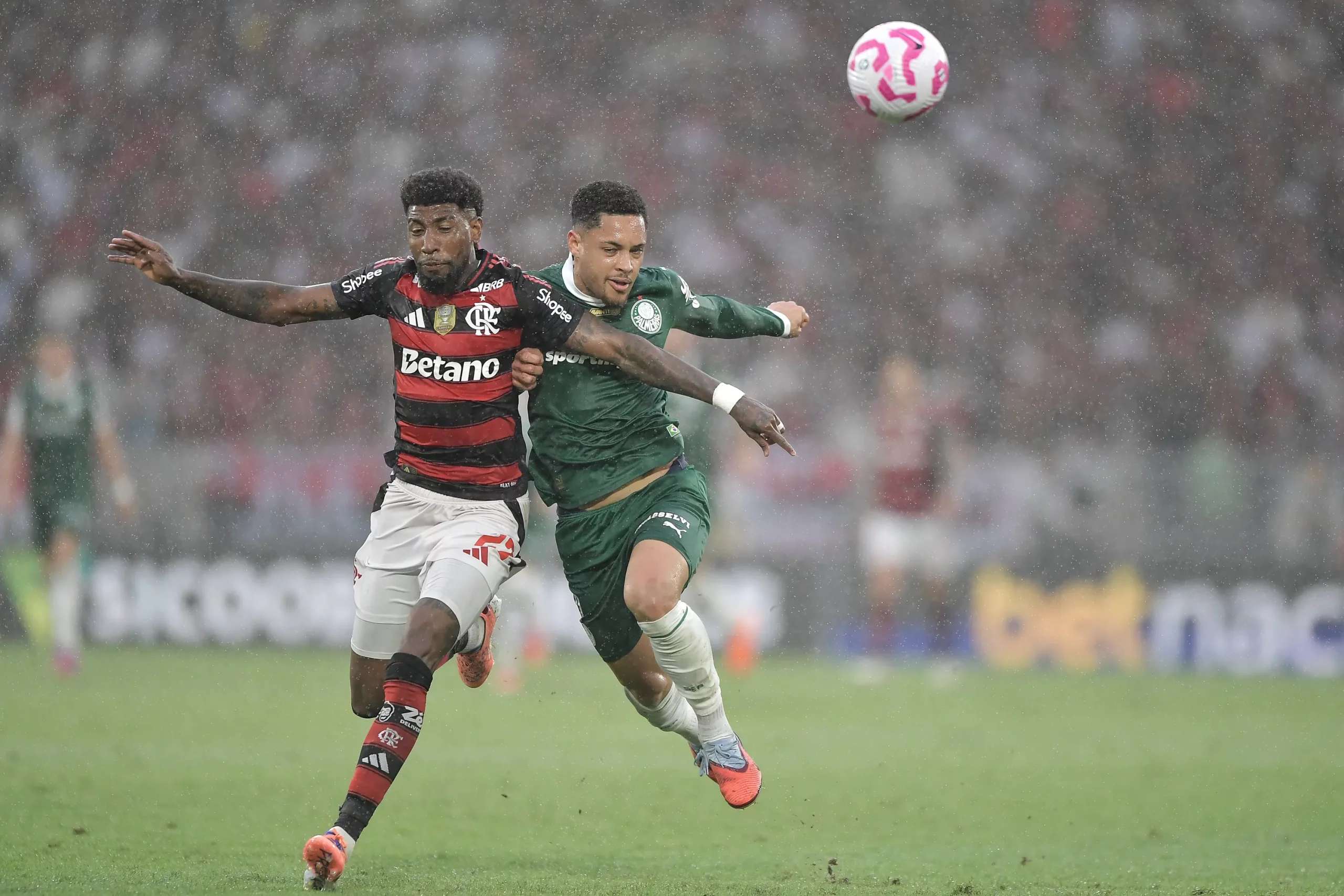 Palmeiras e Flamengo se enfrentam pela final da Libertadores. Foto: Thiago Ribeiro/AGIF
