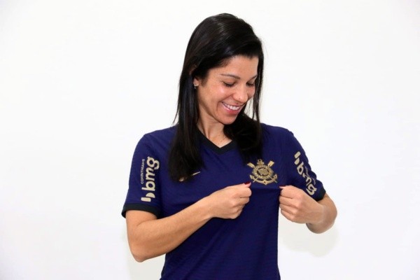(Foto: José Manoel Idalgo/Agência Corinthians) Paulinha está de volta ao Corinthians