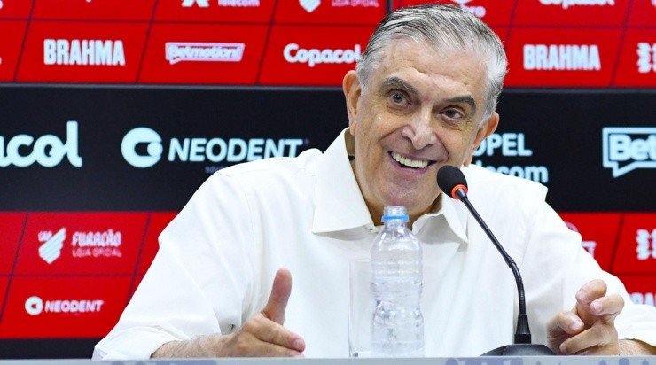 Petraglia debochou do projeto de Leila Pereira no Palmeiras. Foto: Divulgação/ Athletico Paranaense