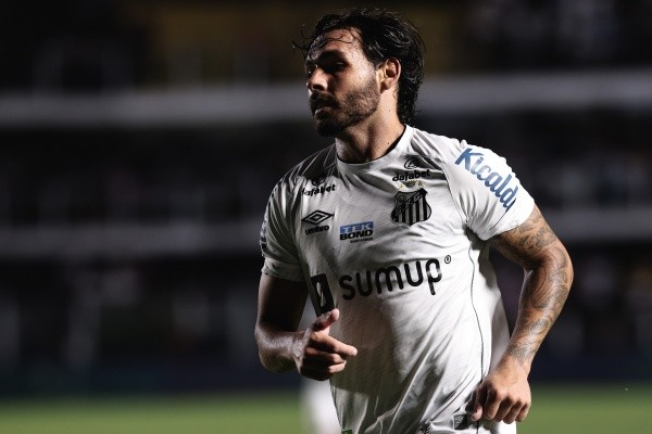 Ettore Chiereguini/AGIF -Camisa 10 do Santos não ficou nada feliz com empate com o Novorizontino no Paulistão