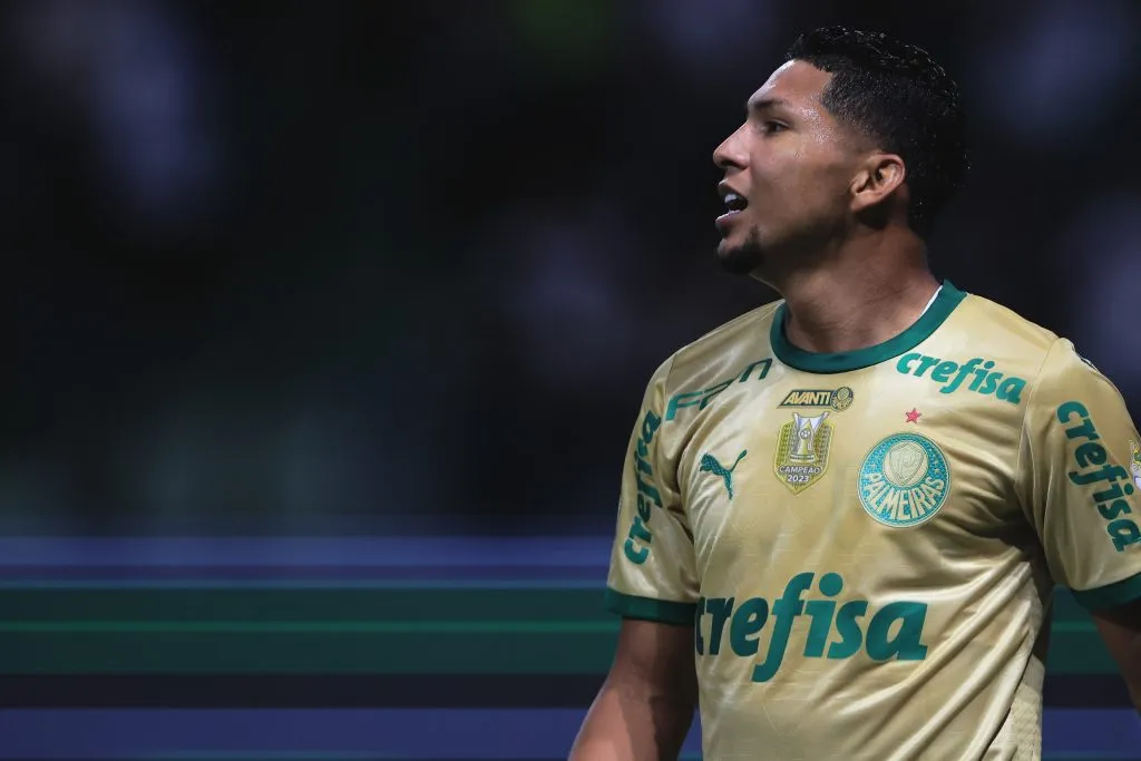Rony, do Palmeiras, durante partida contra o Criciuma, no Allianz Parque, pelo campeonato Brasileiro A 2024. Foto: Ettore Chiereguini / AGIF