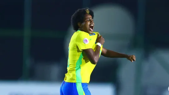 Tainá em duelo da Seleção Brasileira Feminina Sub-20