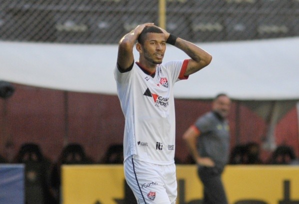 Jhony Pinho/AGIF/ Jogador do Vitória. 