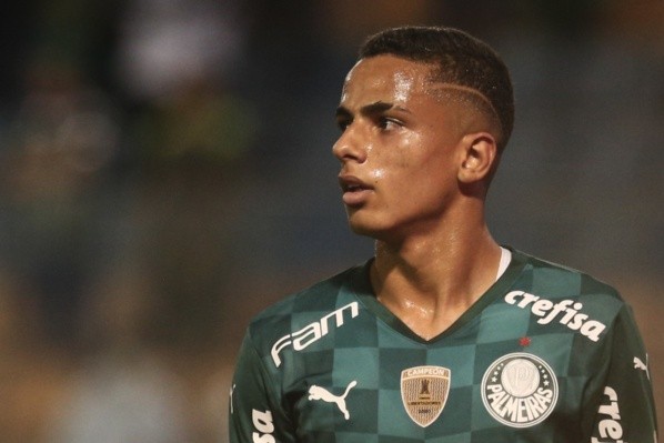 Foto: Ettore Chiereguini/AGIF – Palmeiras pode receber bolada do Ajax para vender Giovani