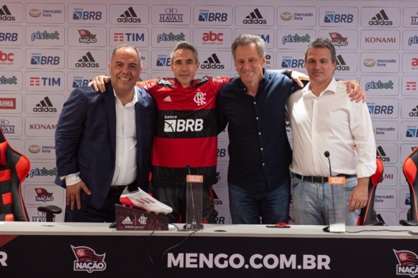 Foto: Flickr Oficial CR Flamengo/Alexandre Vidal | Situações de dupla ex-CRF chegam à Gávea