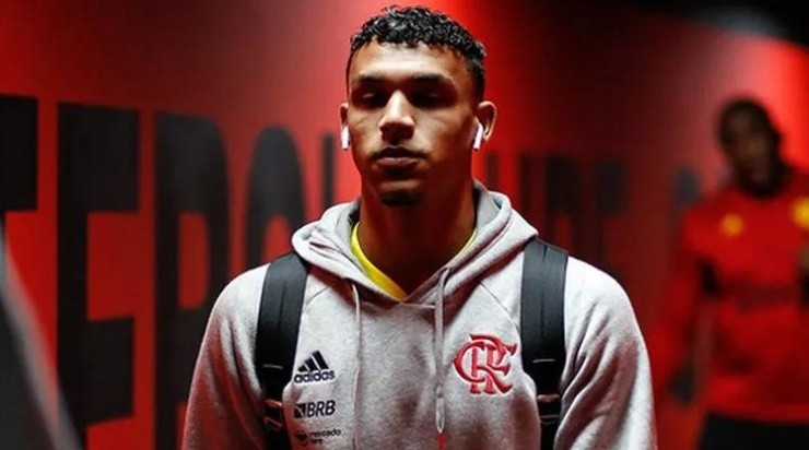 Foto: Gilvan de Souza/CRF - Victor Hugo gerou preocupação no Flamengo.