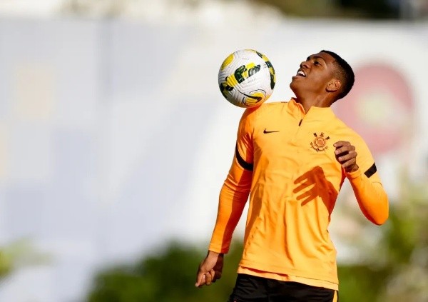 Foto: Rodrigo Coca / Agência Corinthians – Felipe Augusto está na mira de equipes