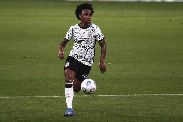 Foto: Ettore Chiereguini/AGIF - Foi confirmada a ausência do meia no confronto contra o Flamengo