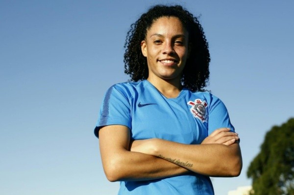 Foto: Divulgação/Corinthians – Yasmim renovou contrato com o Corinthians